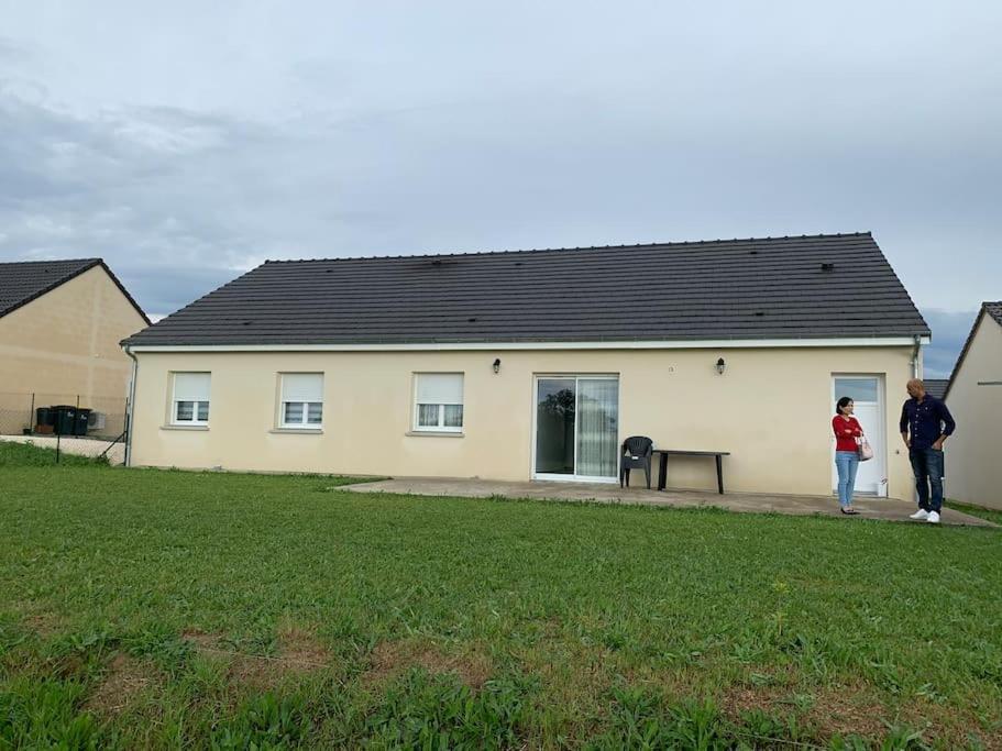 Une Maison Equipee Et Simple. Villa Nevers Kültér fotó